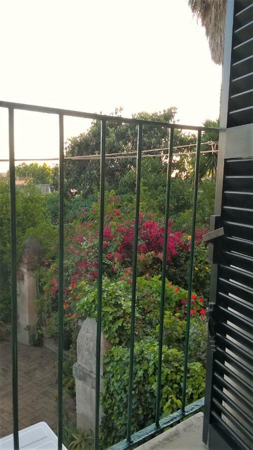 Angelina Antica Dimora Bed & Breakfast Terracina Bagian luar foto